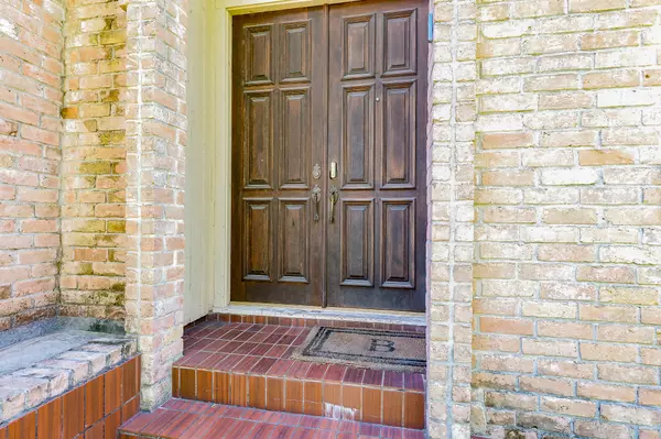 Houston, TX 77071,11810 Braesridge DR