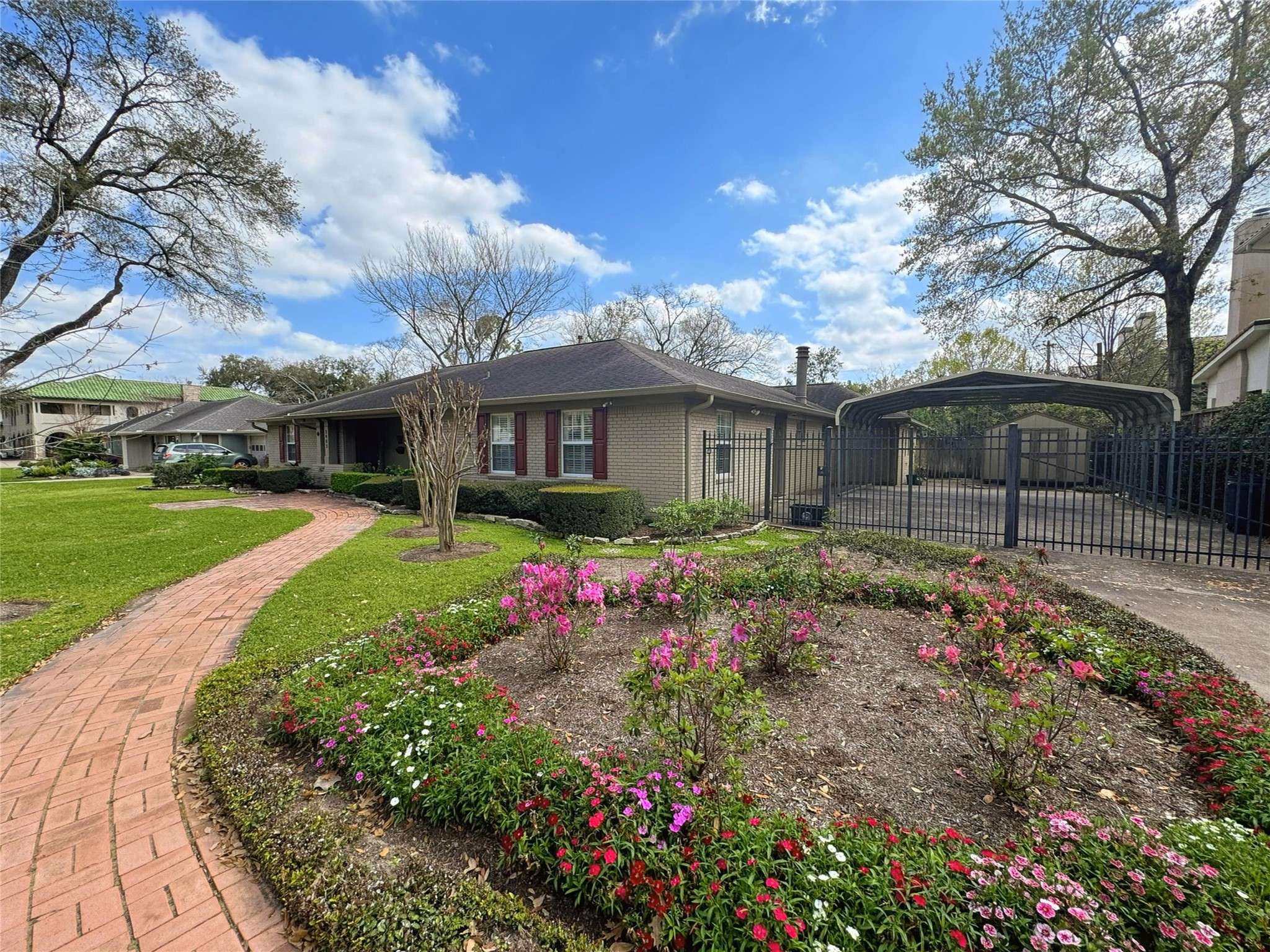 Bellaire, TX 77401,5403 Holly ST