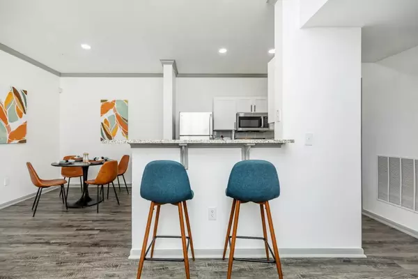 San Antonio, TX 78251,9914 W Military DR #1411