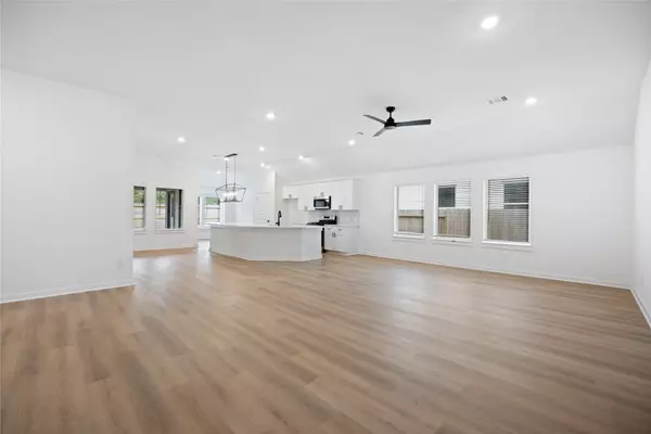 Alvin, TX 77511,418 Kendall Crest DR