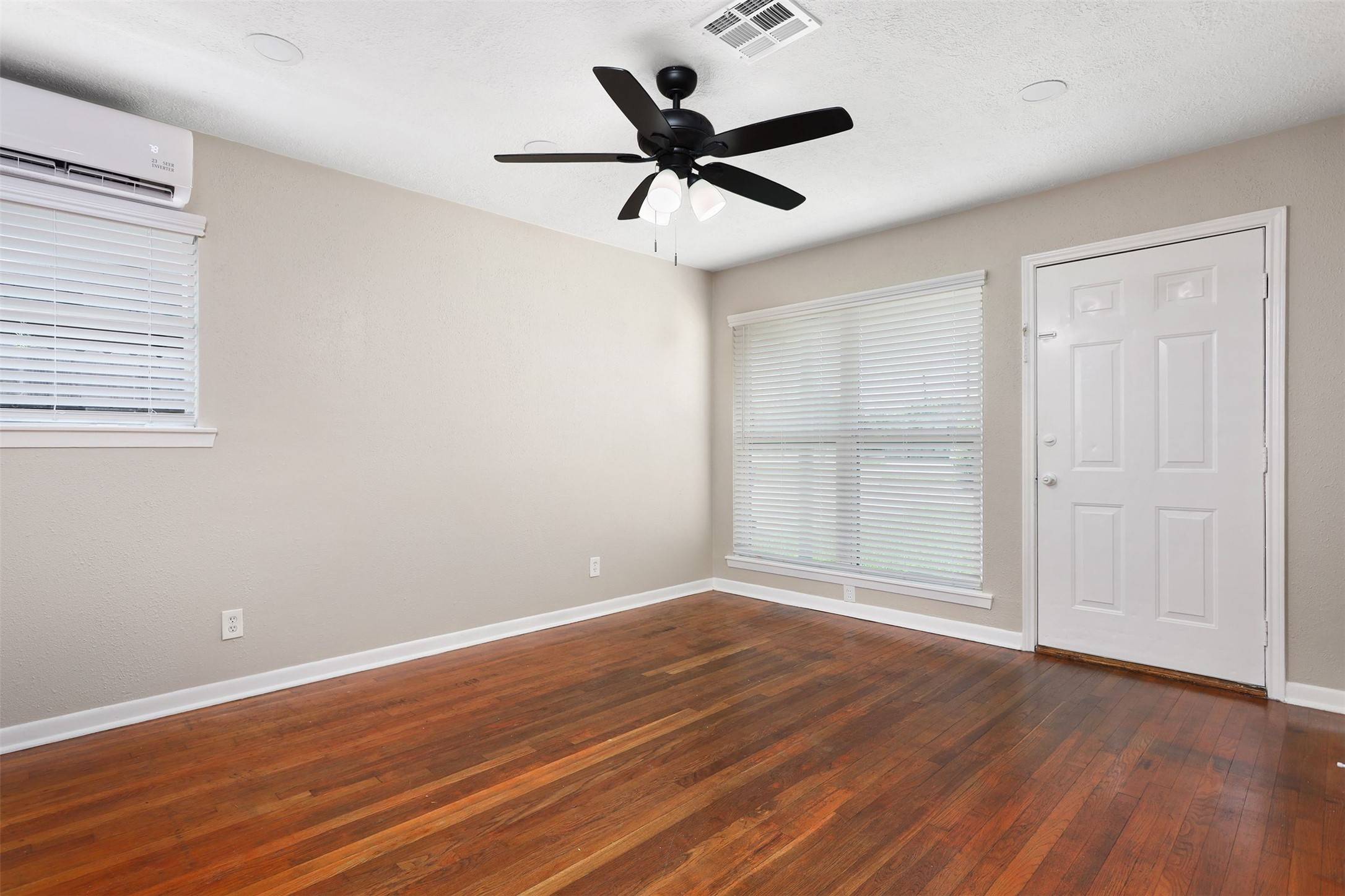 Pasadena, TX 77502,2733 Stanford ST