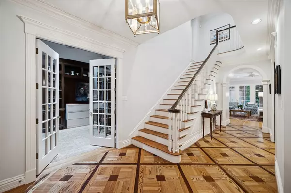 Houston, TX 77027,3726 Wickersham LN