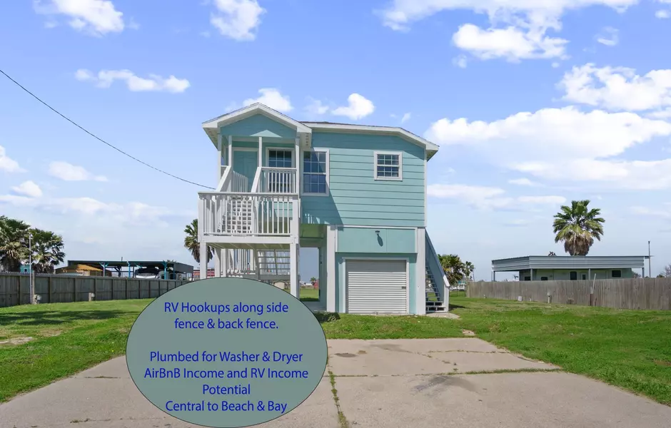 1042 N Crystal Beach RD, Crystal Beach, TX 77650