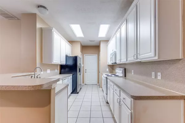 Houston, TX 77014,3323 Atherton Canyon LN