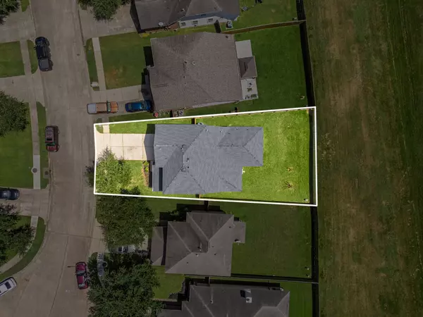 Fresno, TX 77545,4835 Montclair Hill LN