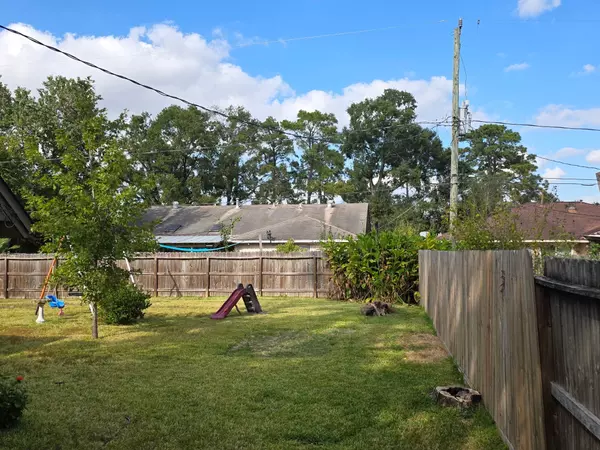 Houston, TX 77015,13911 Waterville WAY