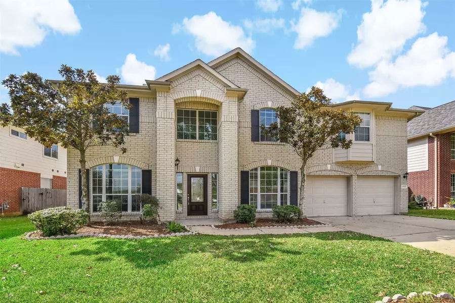 8019 Spring Bluebonnet DR, Sugar Land, TX 77479