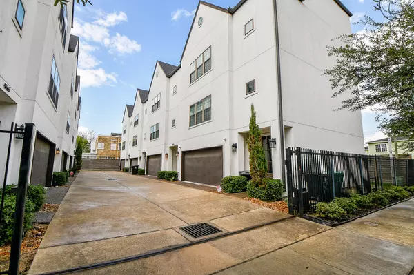 Houston, TX 77004,4604 Chartres ST