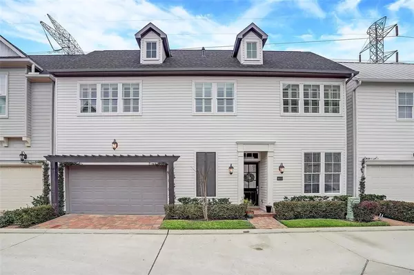 8610 Green Kolbe LN, Houston, TX 77080