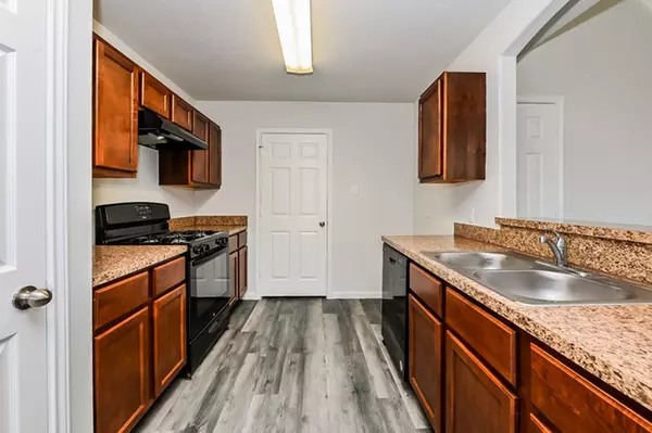 5818 Northern Oak ST, Houston, TX 77016