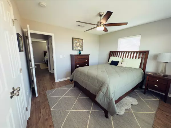 Palacios, TX 77465,653 Waypoint DR