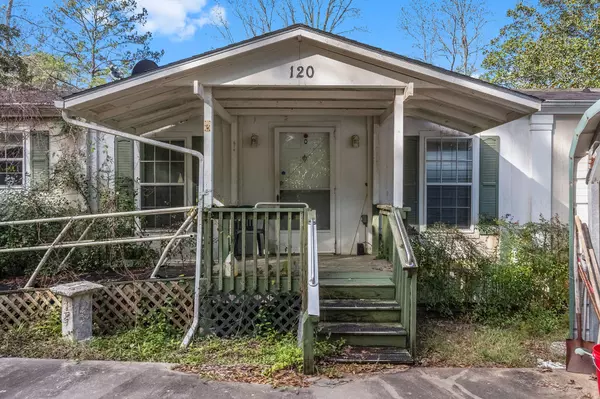 Livingston, TX 77351,120 Debbie CT