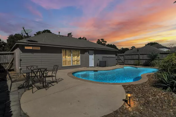 987 Oak Glen DR, Conroe, TX 77378