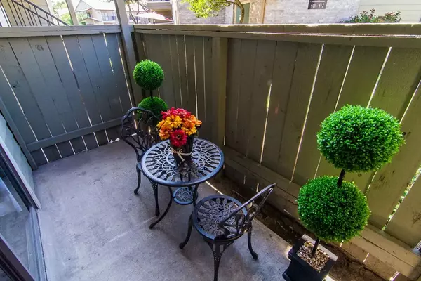 Humble, TX 77338,515 S Bender Avenue #2210