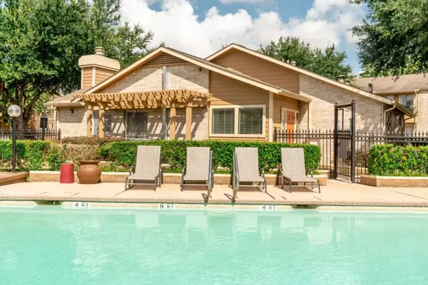 Humble, TX 77338,515 S Bender Avenue #2210