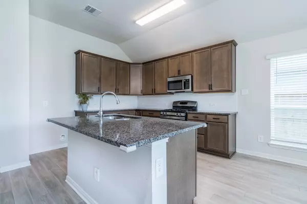 Tomball, TX 77375,911 Acorn Trail PL