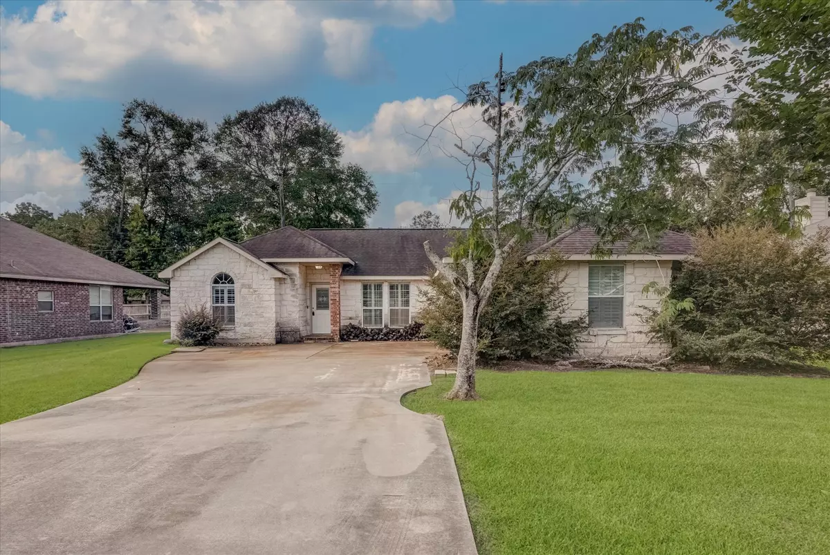 Crosby, TX 77532,2715 Lake Breeze LN