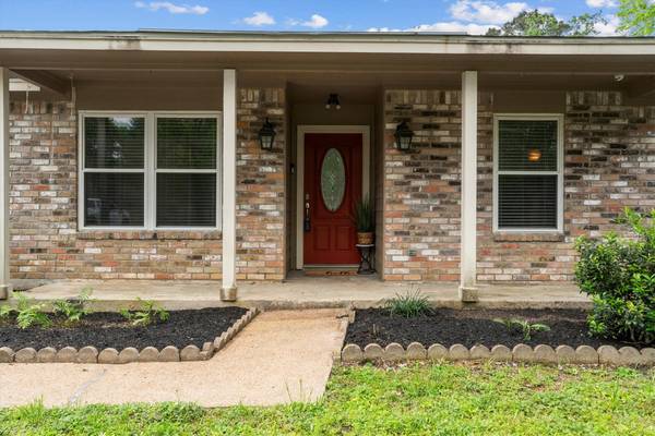 12514 Woodlake ST,  Pinehurst,  TX 77362