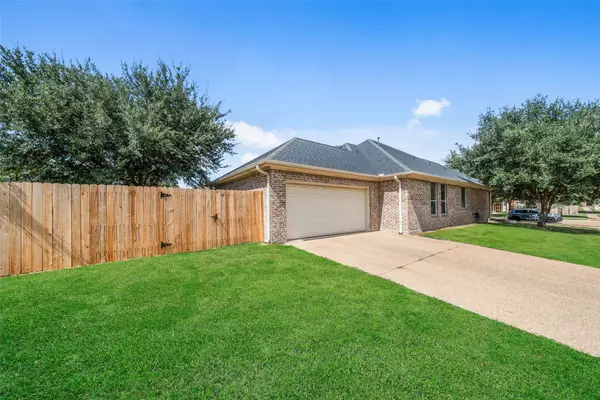 College Station, TX 77845,8426 Alison AVE