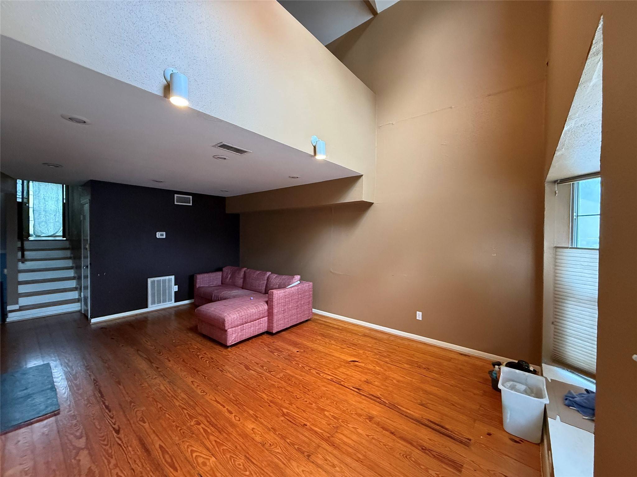 Houston, TX 77006,1226 W Drew ST #B