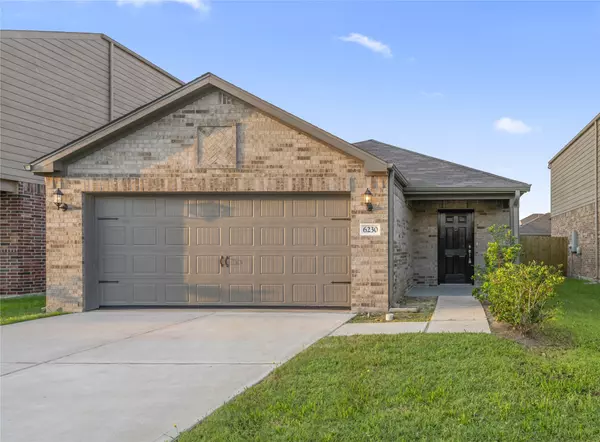 6230 El Cobre DR, Houston, TX 77048