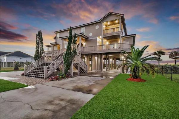 Crystal Beach, TX 77650,422 Atkinson