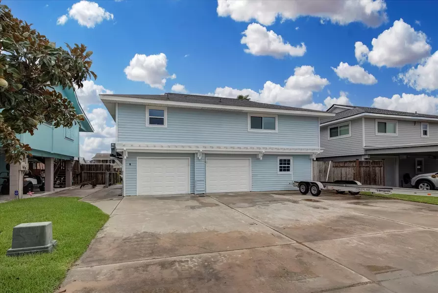 1099 Redfish, Bayou Vista, TX 77563