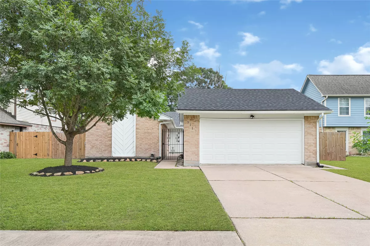 Houston, TX 77034,711 Charidges DR