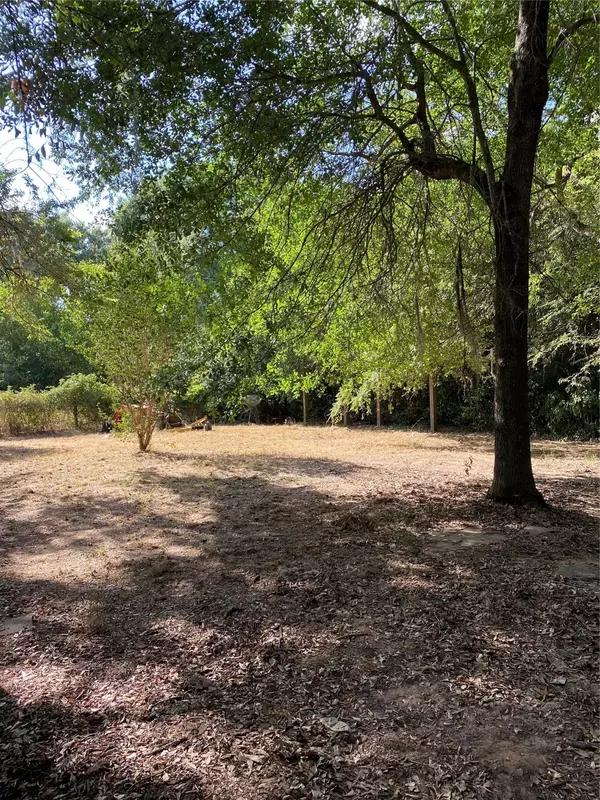 Hempstead, TX 77445,24770 Leitrim ST