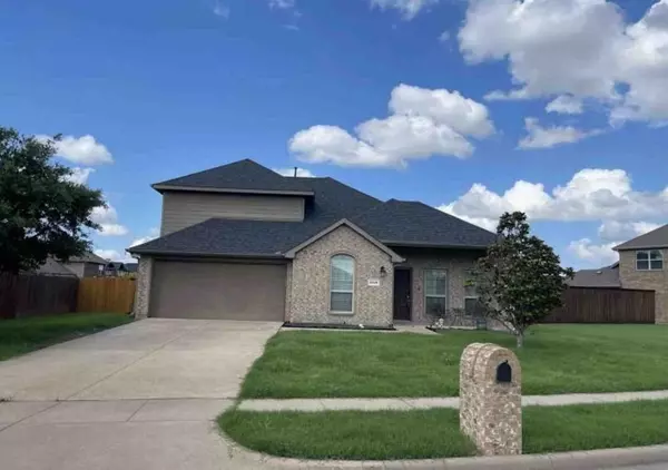 1113 Seguin RD, Forney, TX 75126