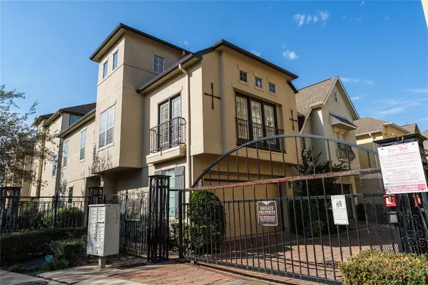 2733 Sherwin ST, Houston, TX 77007