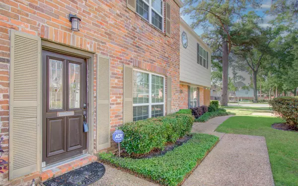 Houston, TX 77024,12646 Huntingwick DR #127