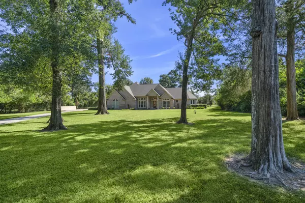 18355 Burkhardt RD, Tomball, TX 77377