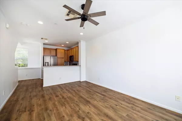 Houston, TX 77025,3001 Murworth DR #101