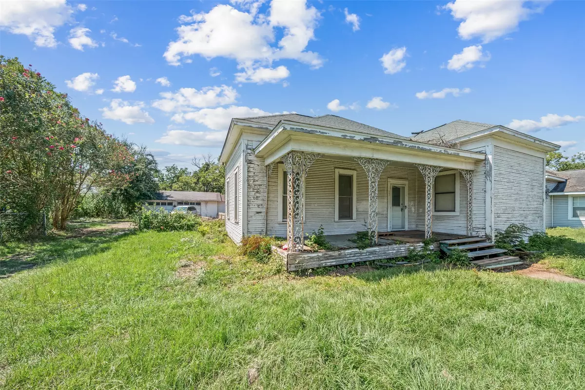 Trinity, TX 75862,502 N Robb ST