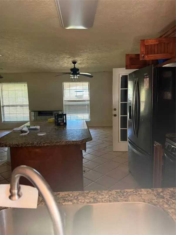 Conroe, TX 77306,5934 Deerwood DR