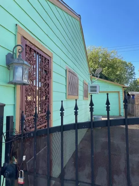 Galena Park, TX 77547,903 Bank DR