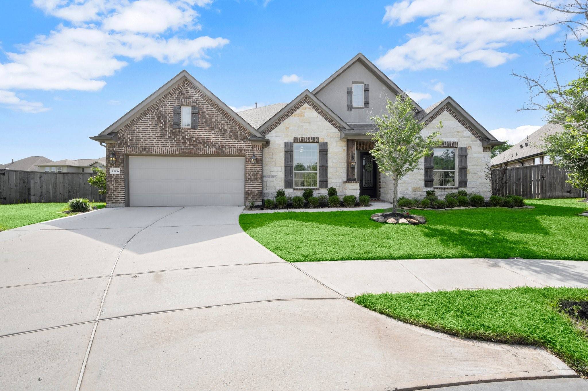 New Caney, TX 77357,18806 Maple Hills CT