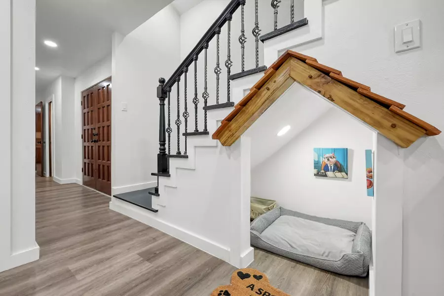 26 Wishbonebush RD, The Woodlands, TX 77380