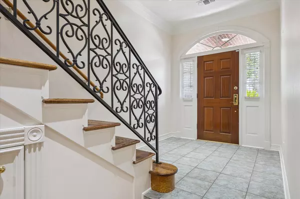 Houston, TX 77056,5308 Hidalgo ST