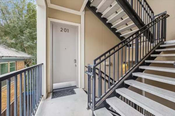 Houston, TX 77019,314 W Bell ST