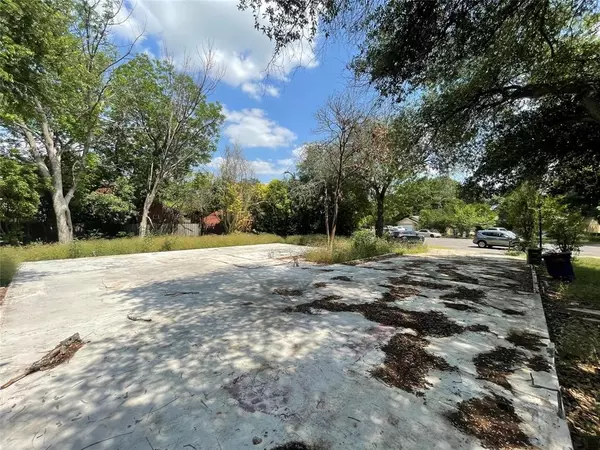 Austin, TX 78744,4502 Eric CIR