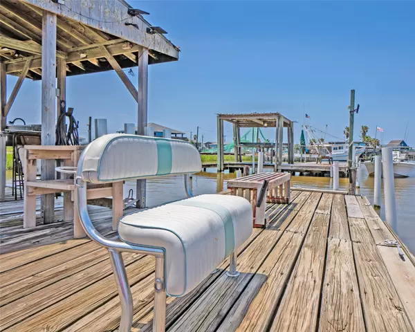 Sargent, TX 77414,1214 County Road 201