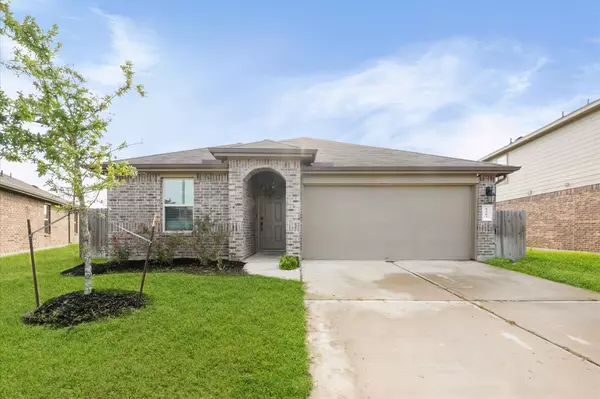 8207 Amaryllis CT, Rosharon, TX 77583
