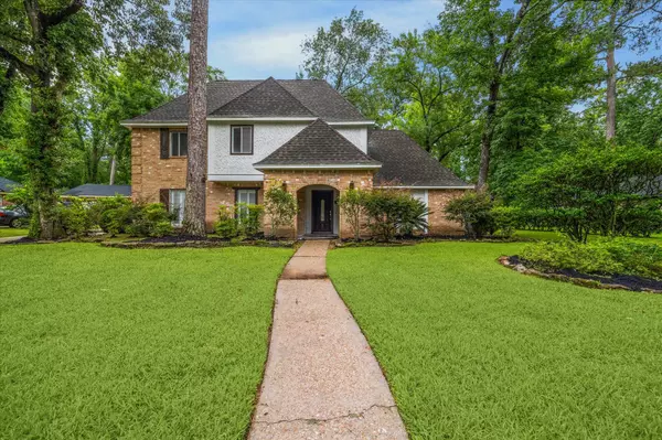 2502 Riverlawn DR, Houston, TX 77339