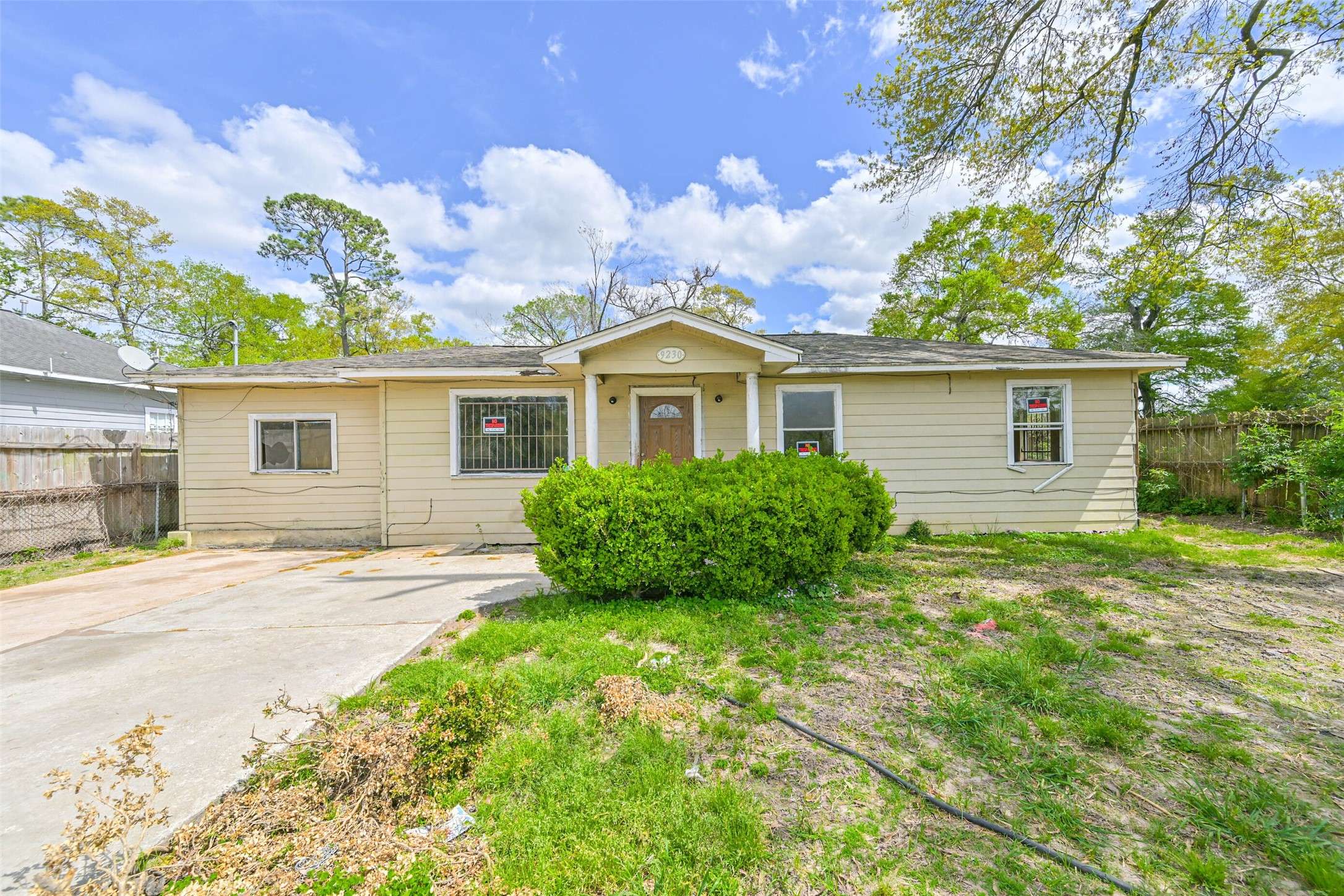 9230 Lanewood DR, Houston, TX 77016
