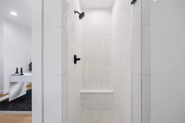 Houston, TX 77026,2810 Mills ST