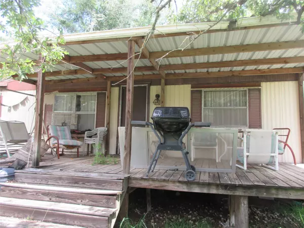 Somerville, TX 77879,442 Barbara