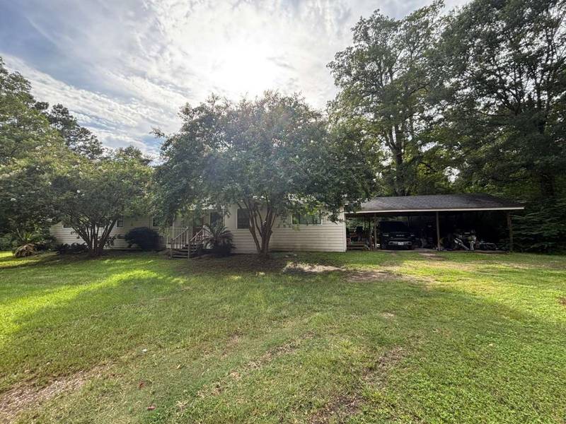 10626 Waukegan RD, Conroe, TX 77306