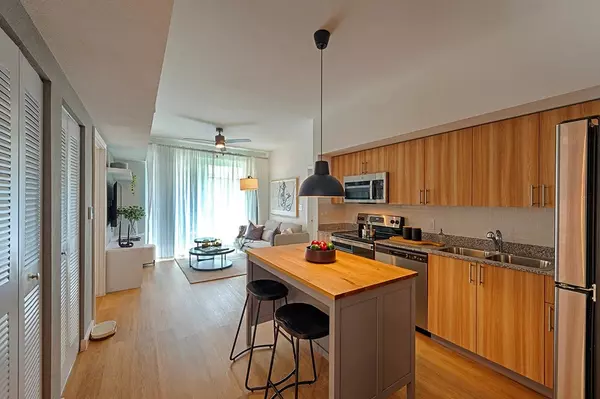 Houston, TX 77084,18036 Park ROW #3414